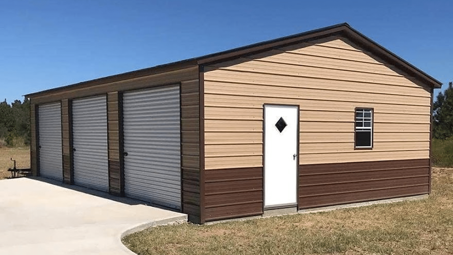 A brown metal building from Outdoor Options in Eatonton Georgia
